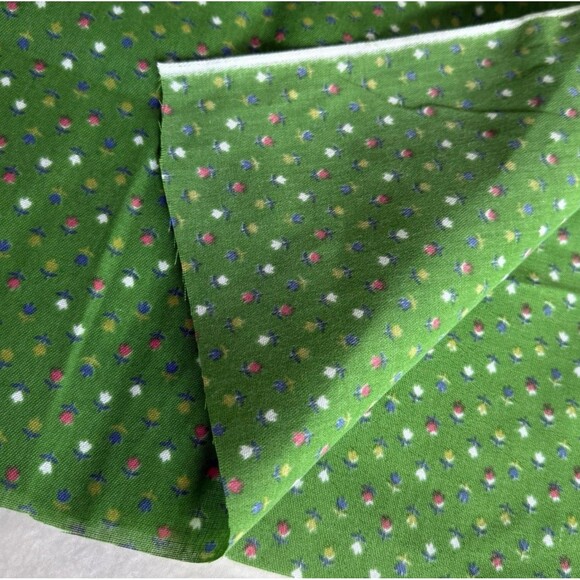 Vintage Kelly Green Fabric with Pink & Blue Tulips Calico Fabric Spring Easter - Picture 5 of 6